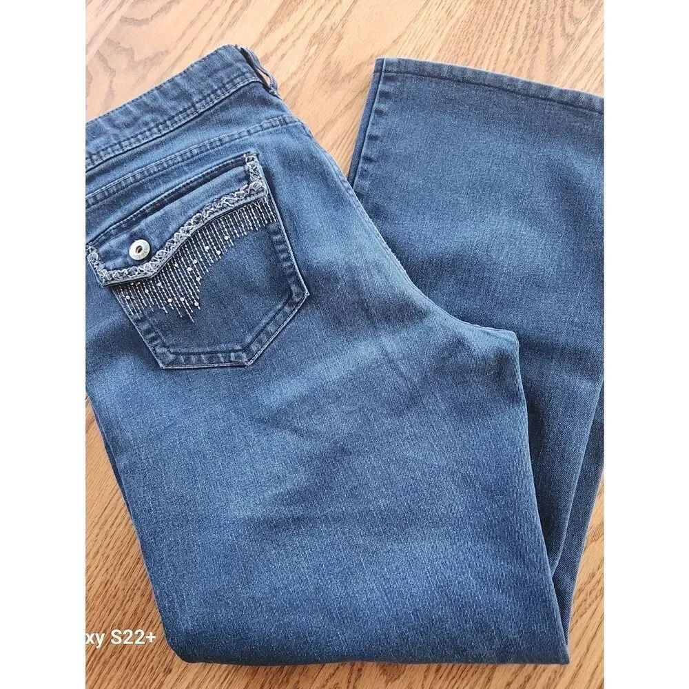 2 Jordache Bootcut Blue Jeans with Rhinestone & embroidered Pockets Medium wash